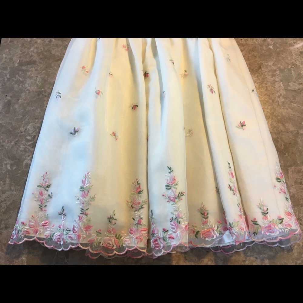 Girls size 6 “Cinderella” Dress